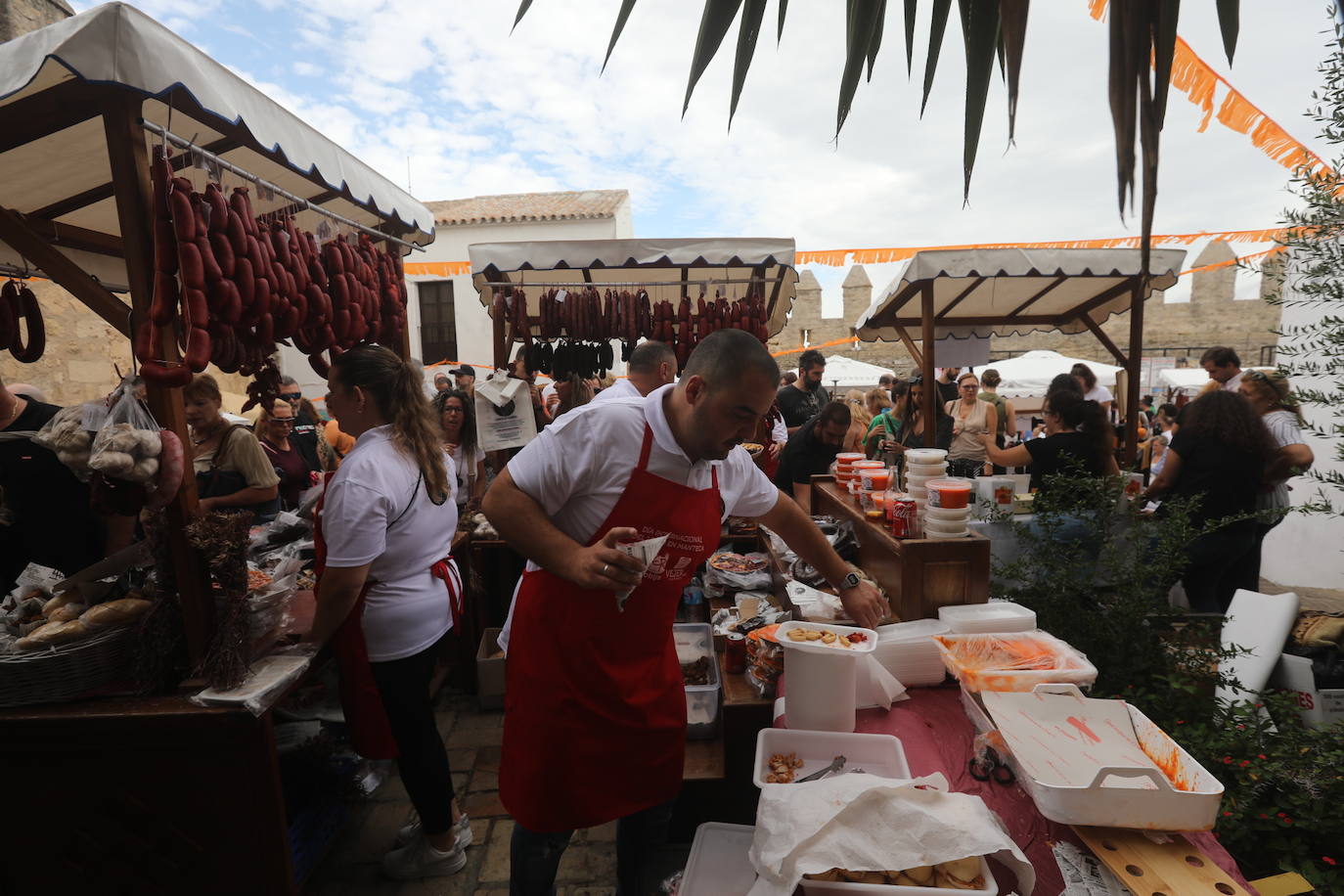 Fotos: Vejer vive a lo grande su gran Día Internacional del Lomo en Manteca