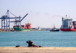 El tráfico de mercancías sube un 5,8 por ciento hasta septiembre en la Bahía de Cádiz