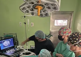 Tratar miomas a través de radiofrecuencia, la nueva técnica que se aplica en un hospital de Cádiz