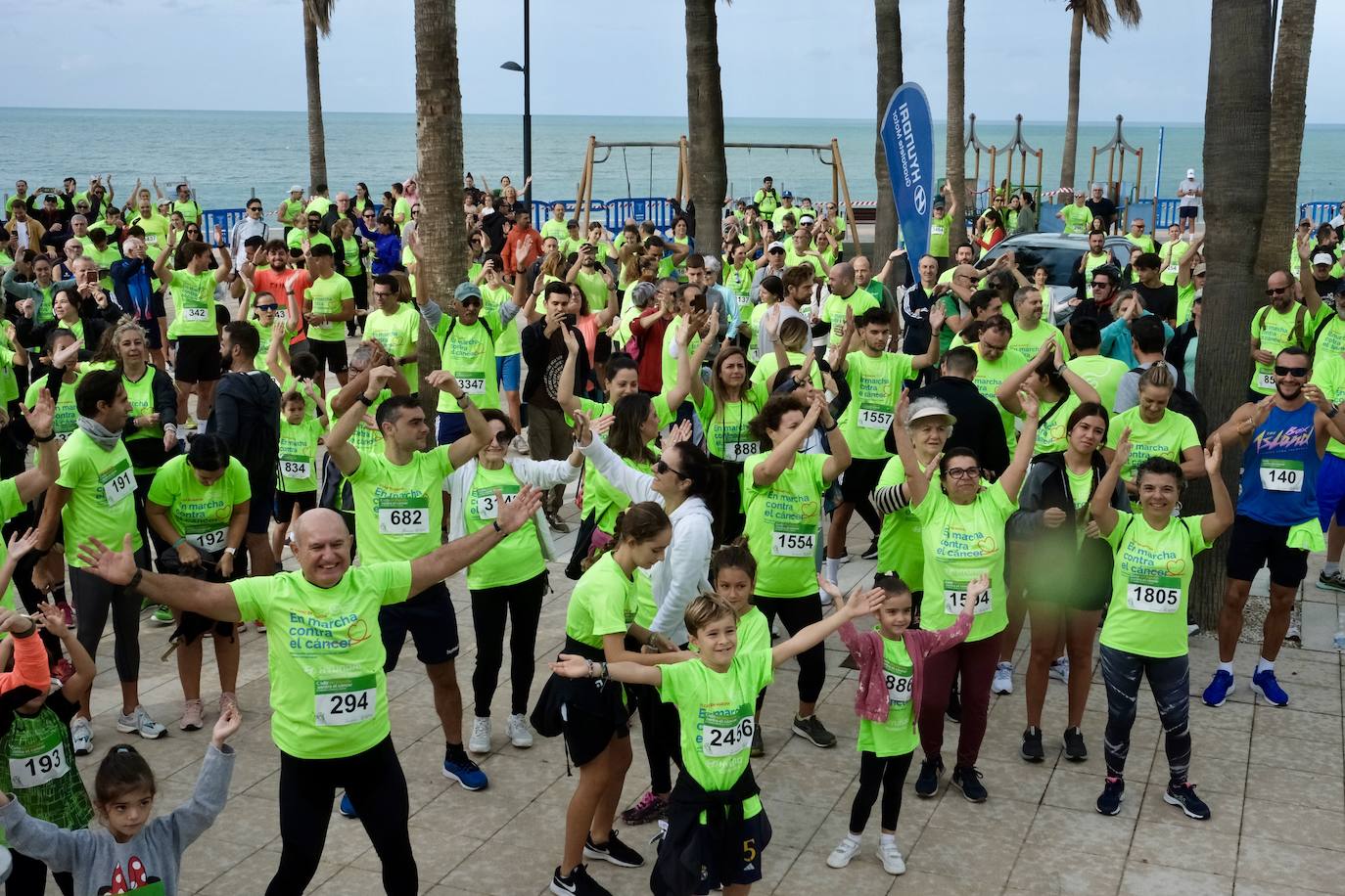 FOTOS: Carrera contra el Cáncer en Cádiz