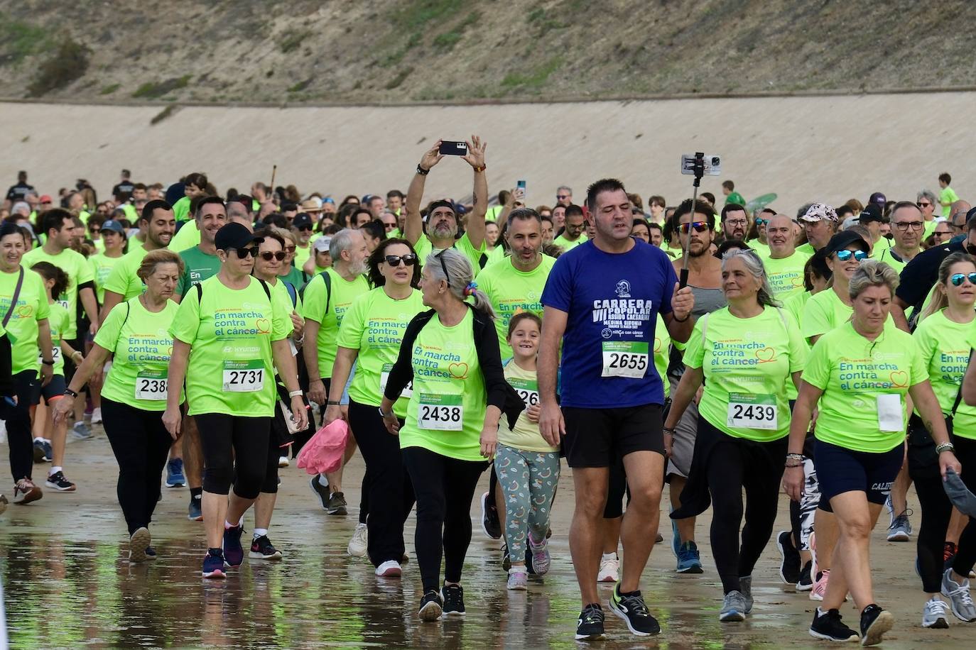 FOTOS: Carrera contra el Cáncer en Cádiz