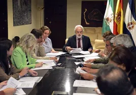 El Ayuntamiento de Jerez aprueba la ampliación del contrato de limpieza en las barriadas rurales y pedanía