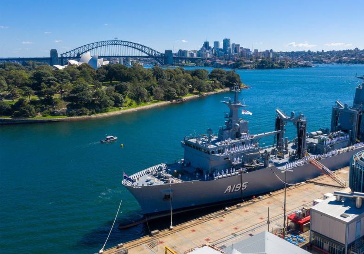 La Armada española desplegó buques en Australia para que su gobierno comprobara las capacidades de la flota, construida por Navantia