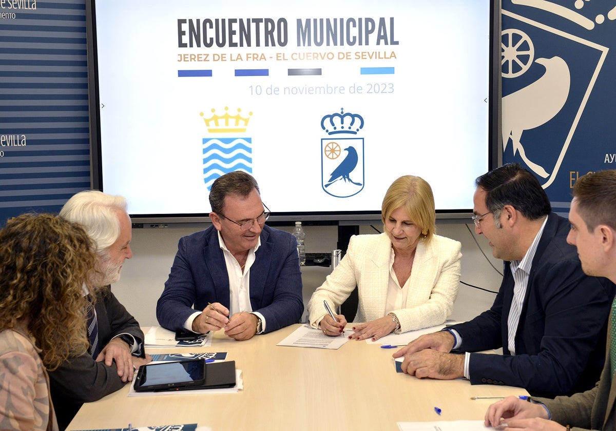 La alcaldesa asegura que Jerez continuará con los trámites para que El Cuervo recupere la totalidad de su término municipal.