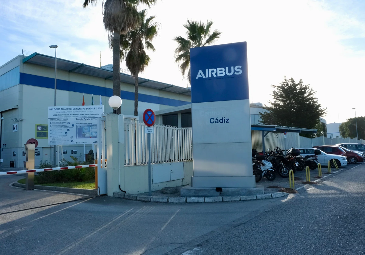 Visita a las obras de la planta de Airbus en El Puerto