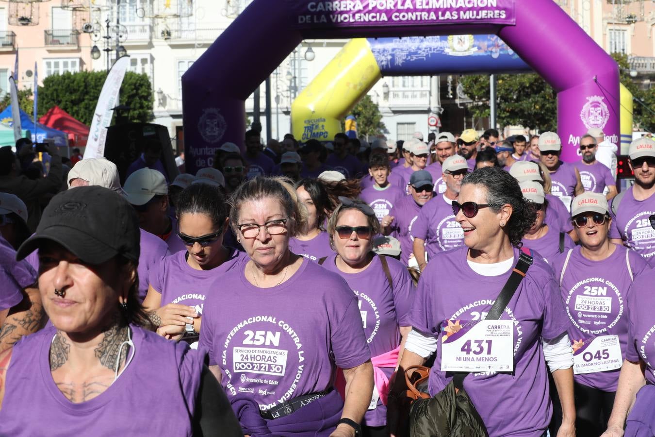 Fotos: Carrera Popular por la eliminación de la violencia contra las mujeres