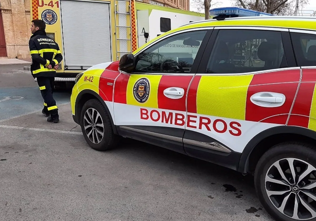 Herida en la cabeza una mujer de 73 años al caerle cascotes de una fachada en obras en Jerez