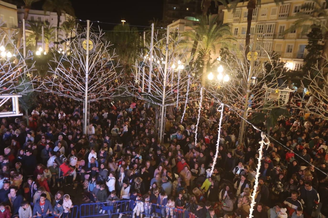 Cádiz ya vive la Navidad