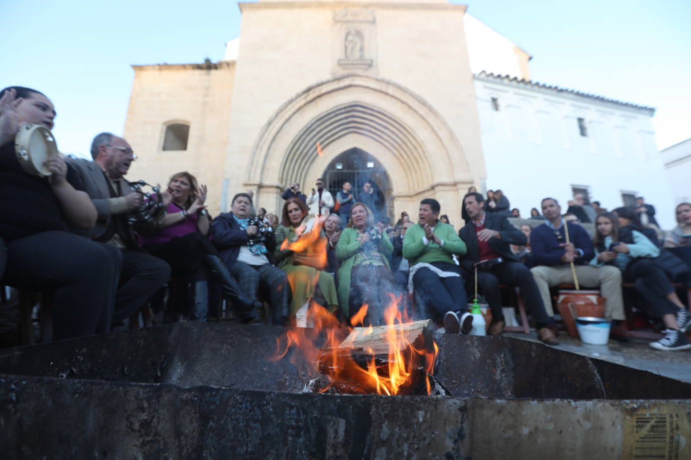 Fotos: Zambomba en la plaza Belén de Jerez
