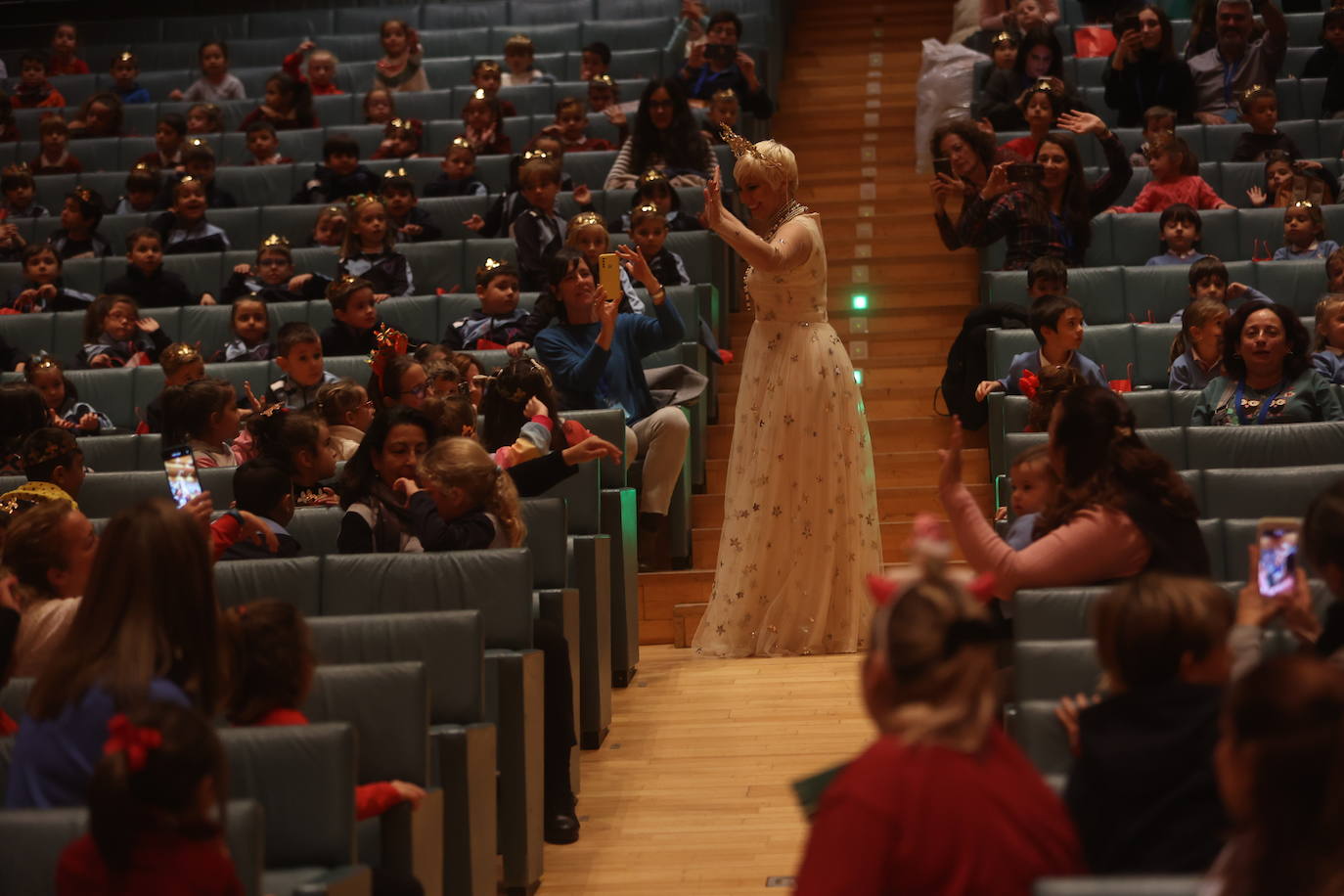 Fotos: Gala de la Ilusión de los Reyes Magos en Cádiz
