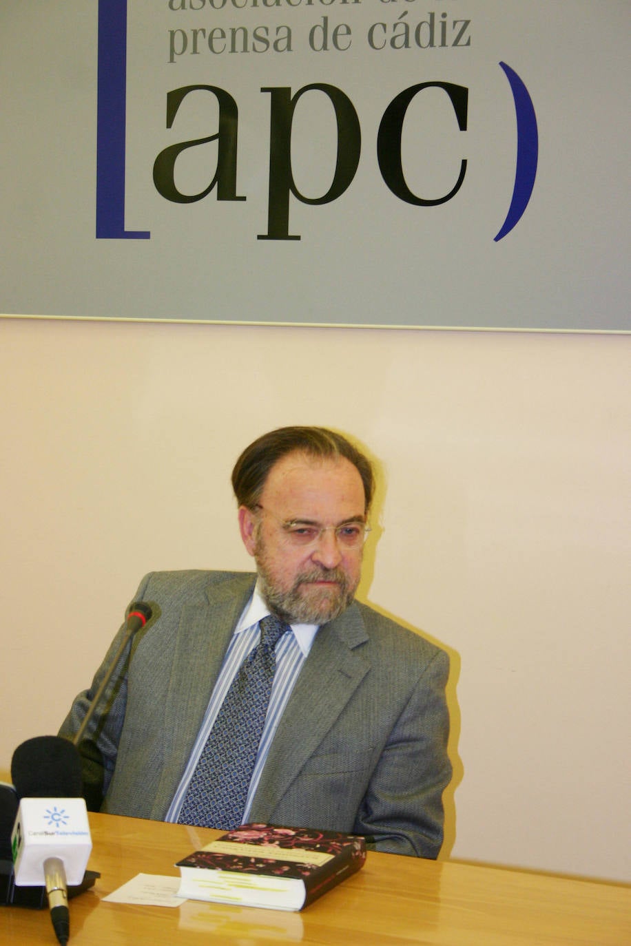 Fotos: Antonio Burgos, el gaditano que nació en Cádiz porque así le salió