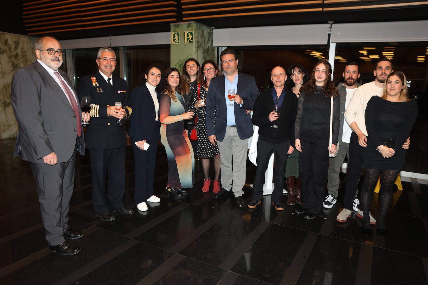 José Manuel Calvo, Antonio Pazos, Teresa Trasancos, Paula Campe, Celia León, María García, Javier León, Manuel Martín, Beatriz González, Abril Martín, Juan María Brenes, Nacho Arrabal y Paola Zarza.