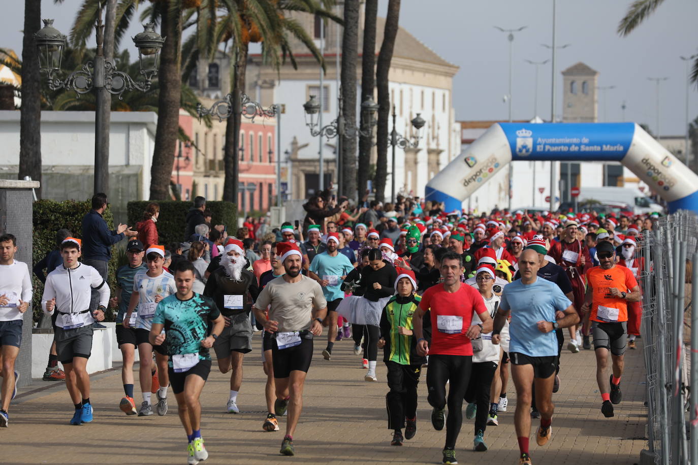 Las mejores imágenes de la San Silvestre en El Puerto