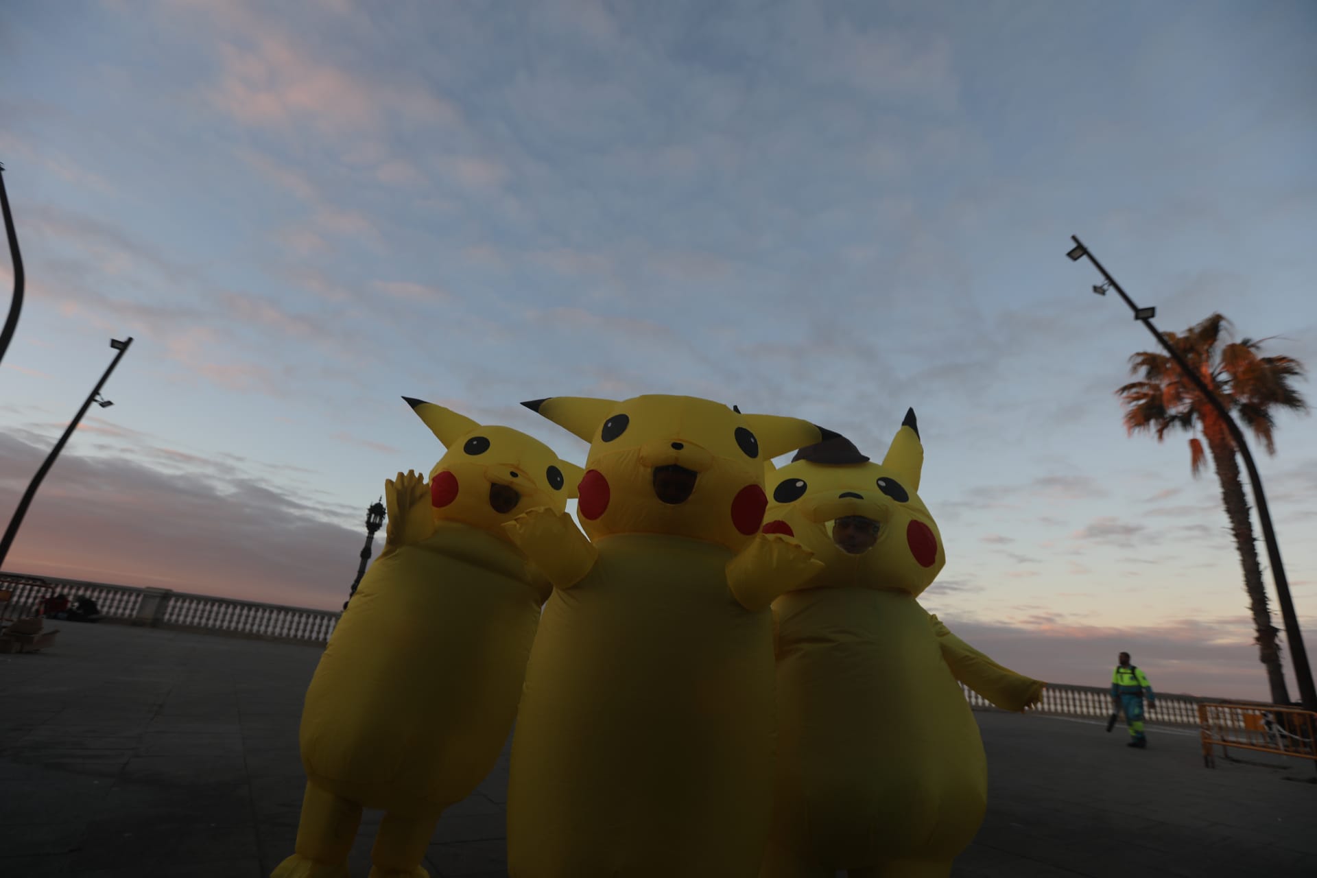 FOTOS: El Bizcocho ejerce de Rey Melchor en el Mentidero