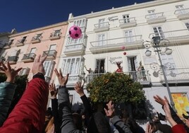 Emoción con la llegada de los Reyes Magos a Cádiz: «Es el día en el que volvemos a ser niños»