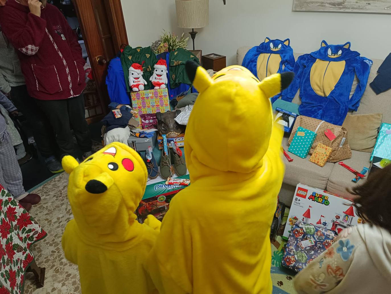 Así ha sido la llegada de los Reyes Magos en los hogares gaditanos