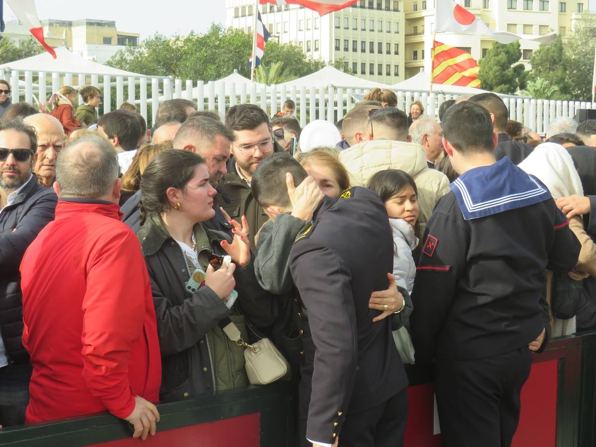 Fotos: Salida del buque Juan Sebastián de Elcano en su 96 crucero de instrucción