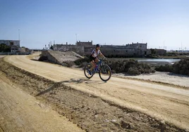 El cicloturismo empieza a llenar los hoteles de la provincia de Cádiz