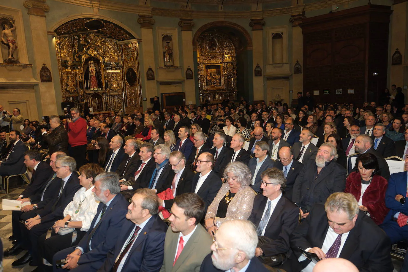 El Oratorio San Felipe Neri acoge la entrega de los XIII Premios Albéitar que concede el Consejo Andaluz de Colegios Oficiales de Veterinarios