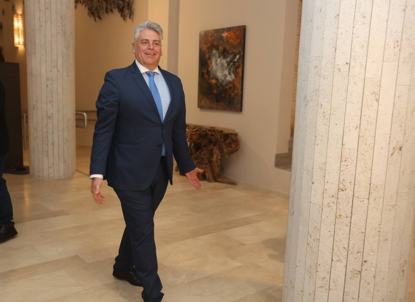 Así ha sido la entrega del premio Gaditano de Adopción a Borja Prado Eulate en Cádiz