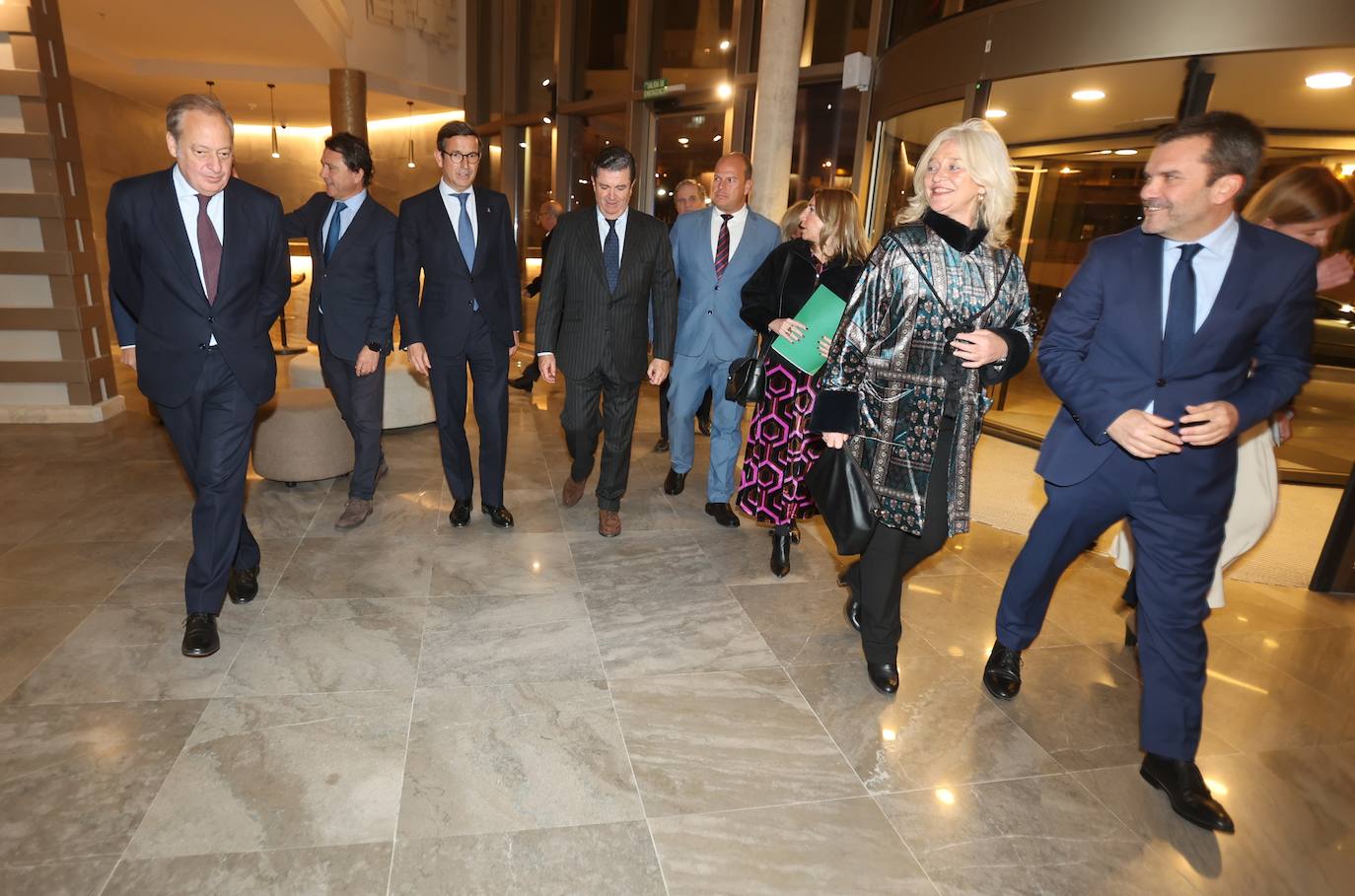 Así ha sido la entrega del premio Gaditano de Adopción a Borja Prado Eulate en Cádiz