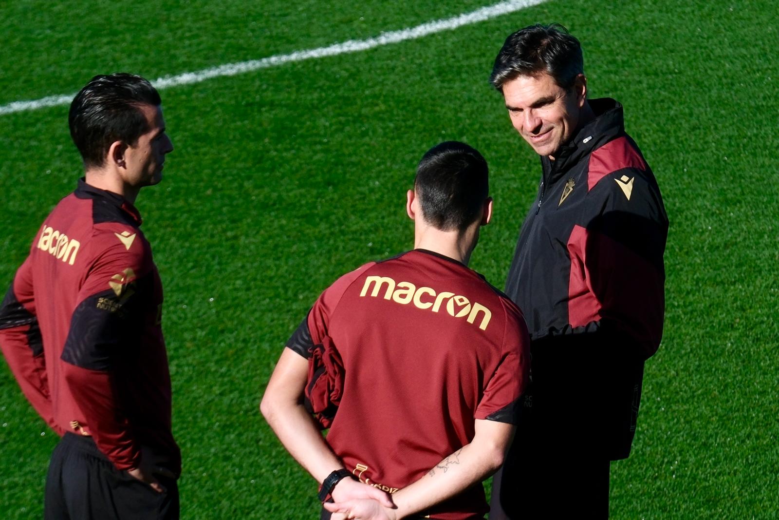 Fotos: Primer entrenamiento de Pellegrino en El Rosal