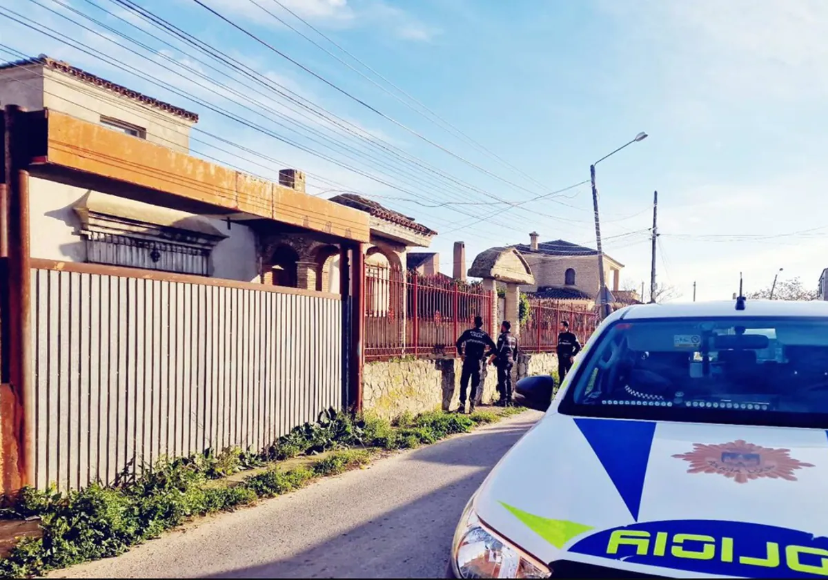 La Policía Local impide la ocupación de una vivienda en El Puerto gracias a la colaboración ciudadana