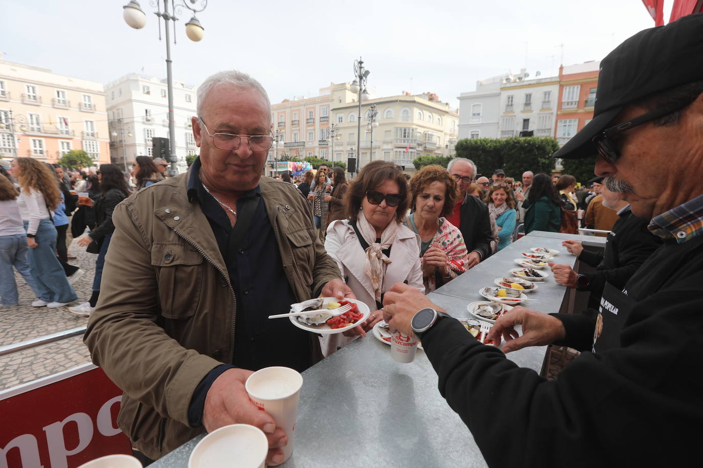 Carnaval de Cádiz 2024: Ostiones para abrir boca