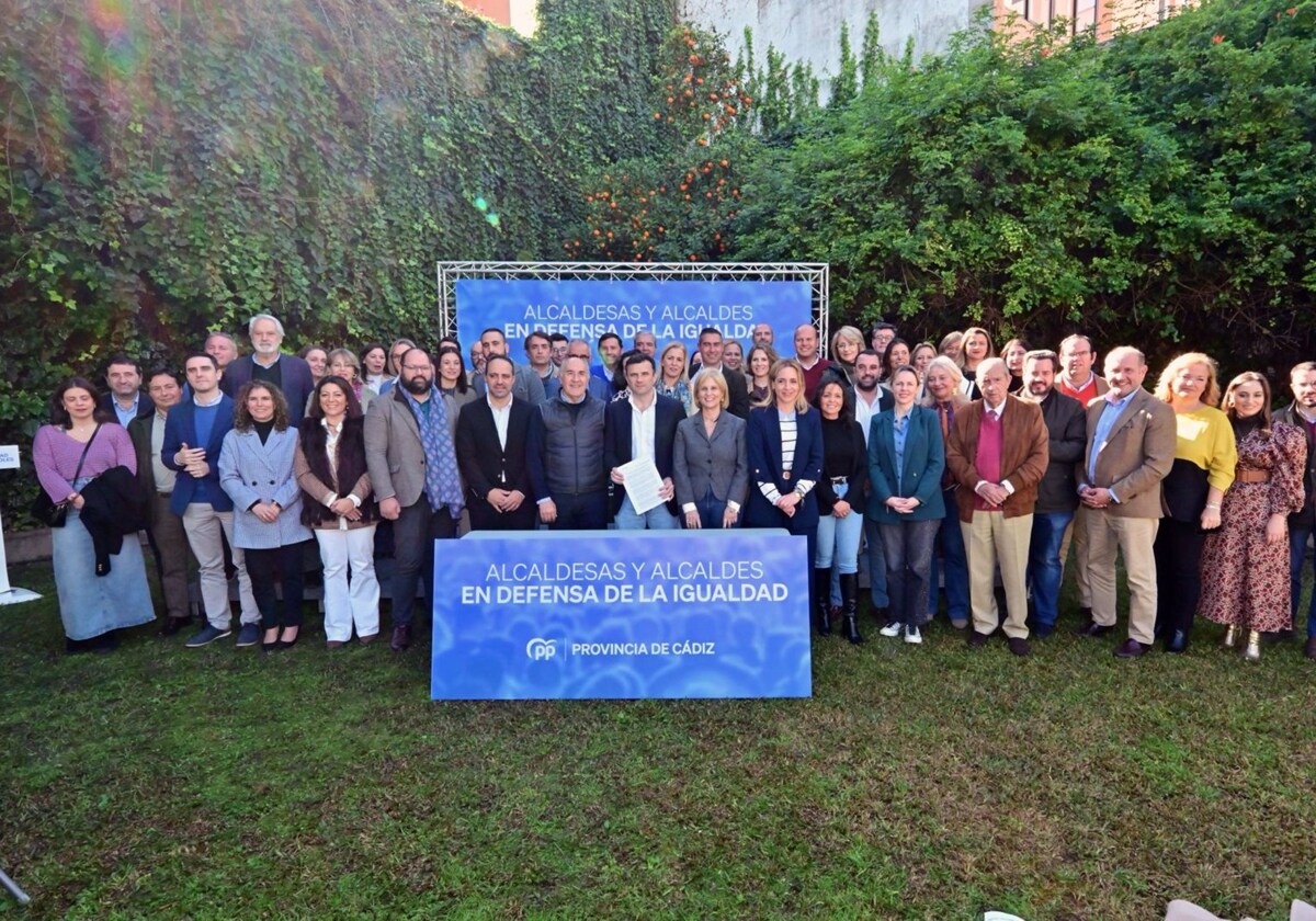 Los alcaldes del PP en la provincia exigen que «todos los españoles seamos libres e iguales»
