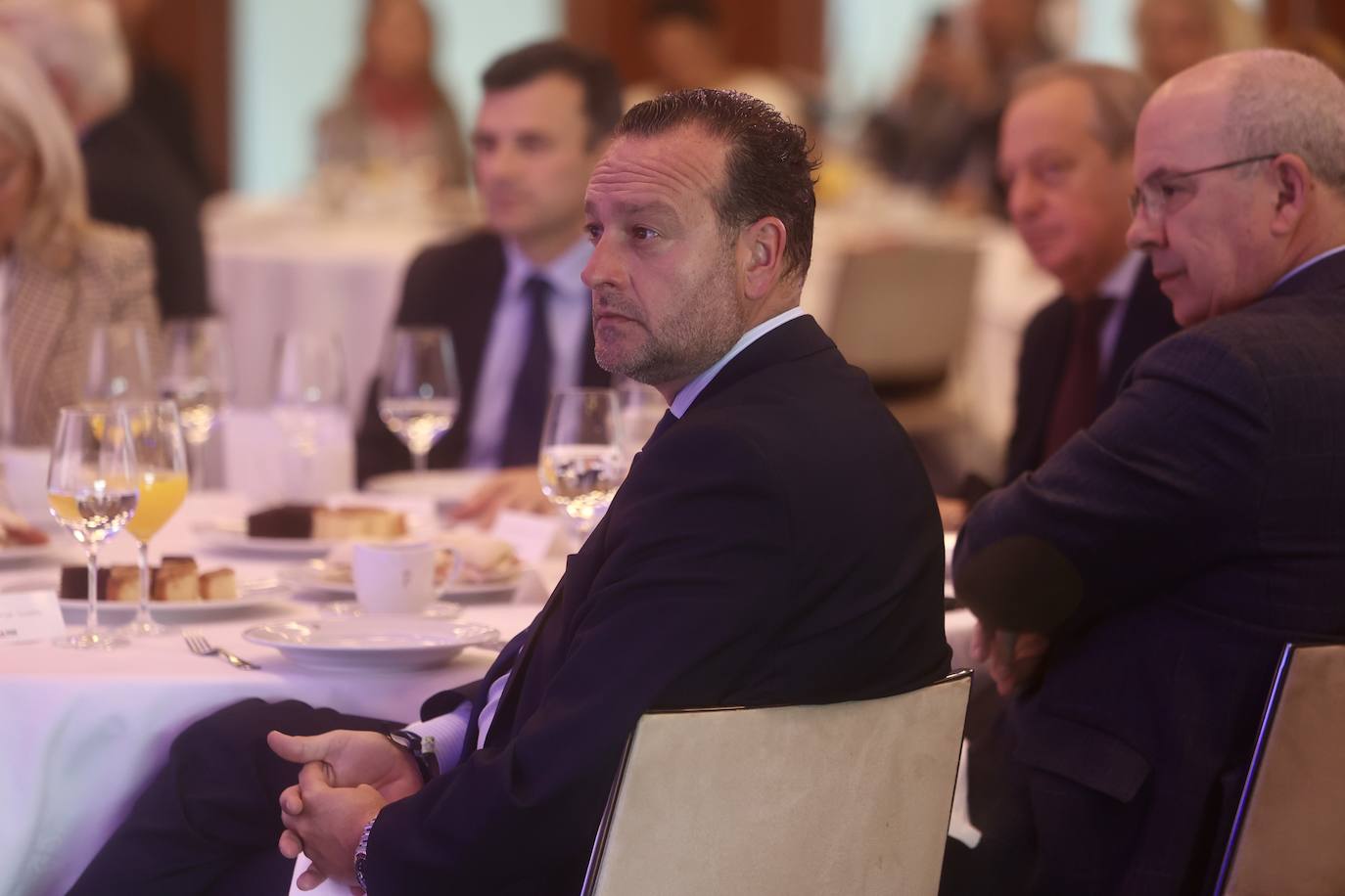 Fotos: Así ha sido el debate sobre actualidad y periodismo en La Mirada Económica con Julián Quirós, Alberto García Reyes e Ignacio Moreno