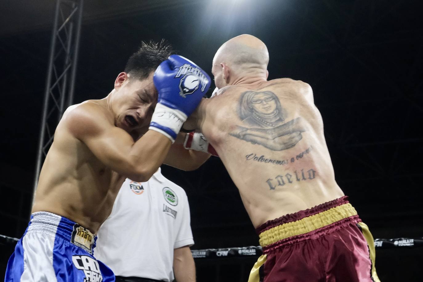 Fotos: Carlos Coello se convierte en tetracampeón mundial al vencer al tailandés Jatuphon Raksapa