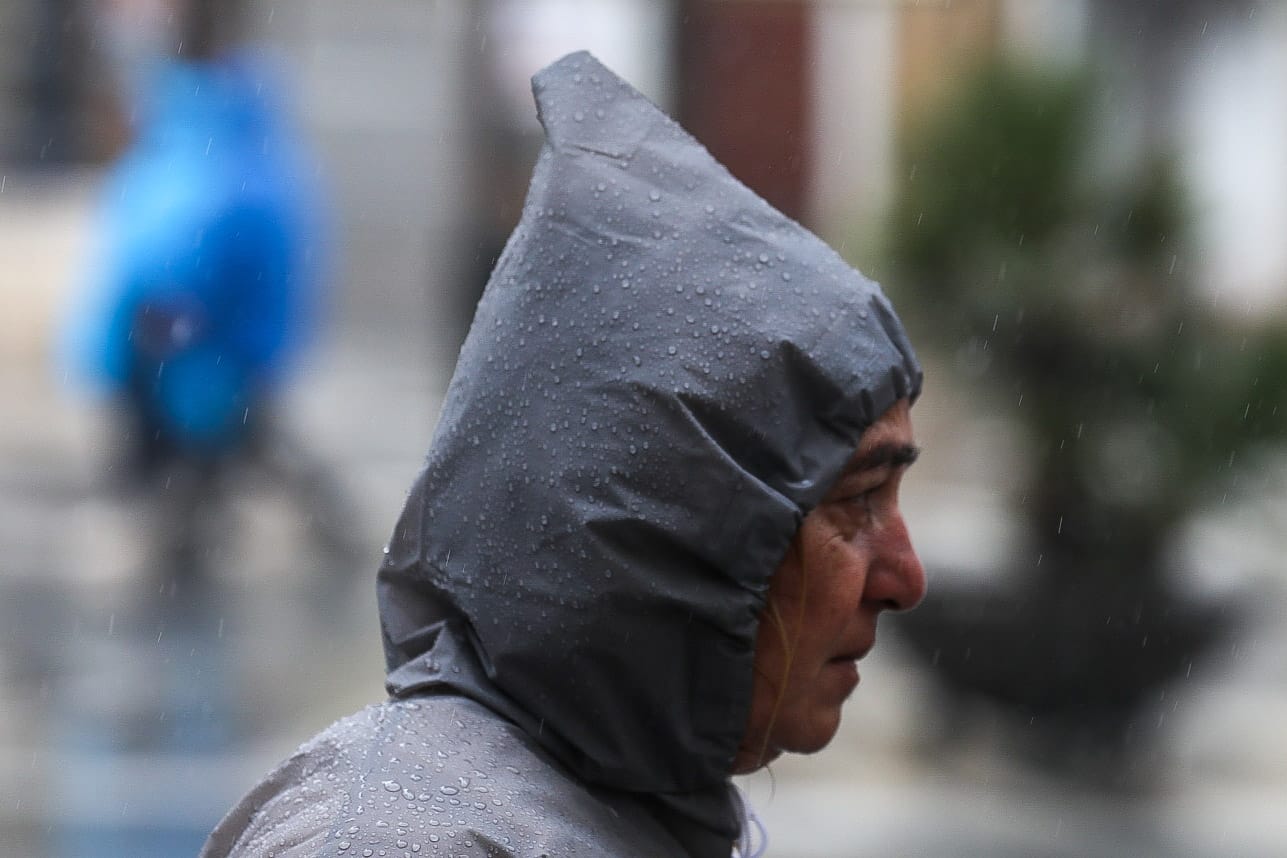 Fotos: La borrasca Karlotta azota con fuerza a Cádiz