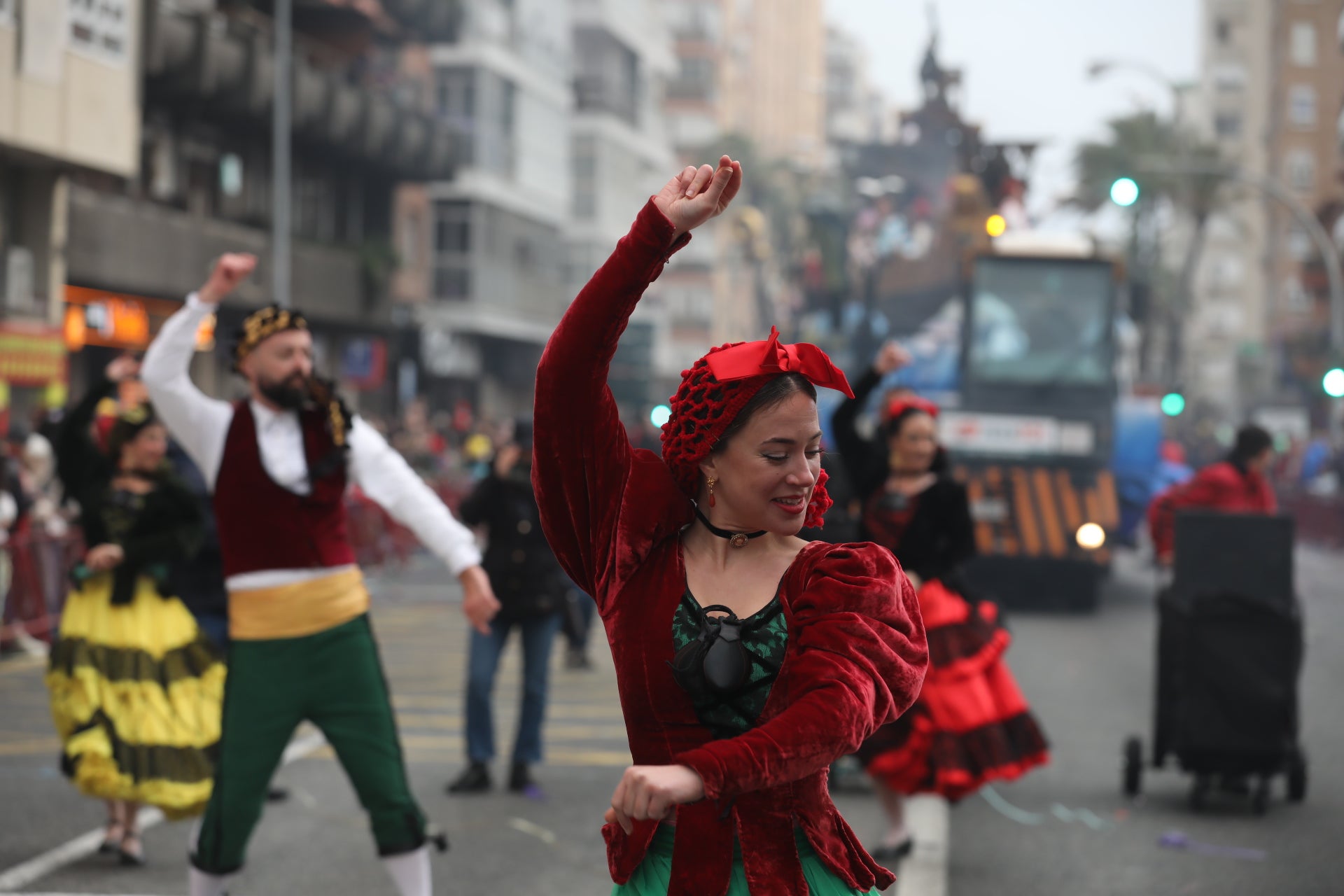 Fotos: Las mejores imágenes de la Cabalgata Magna del Carnaval de Cádiz