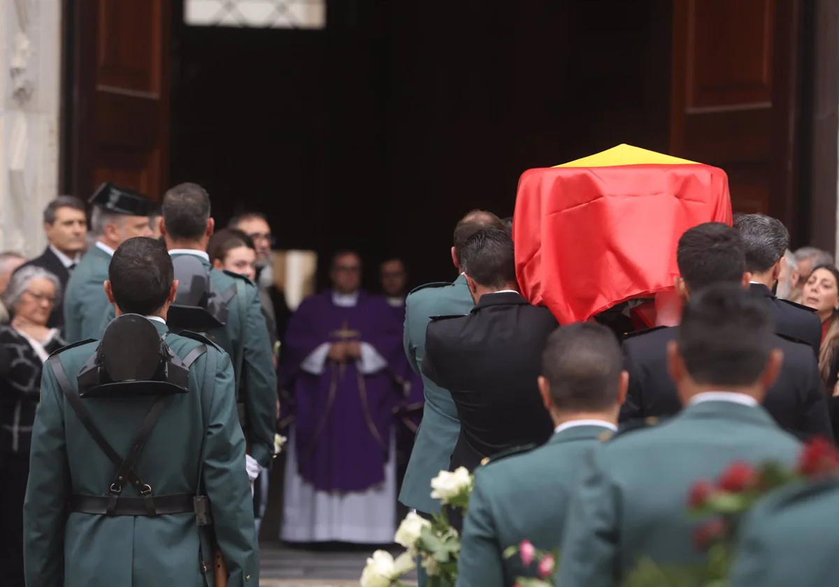 El funeral por Miguel Ángel se celebró en la Catedral de Cádiz