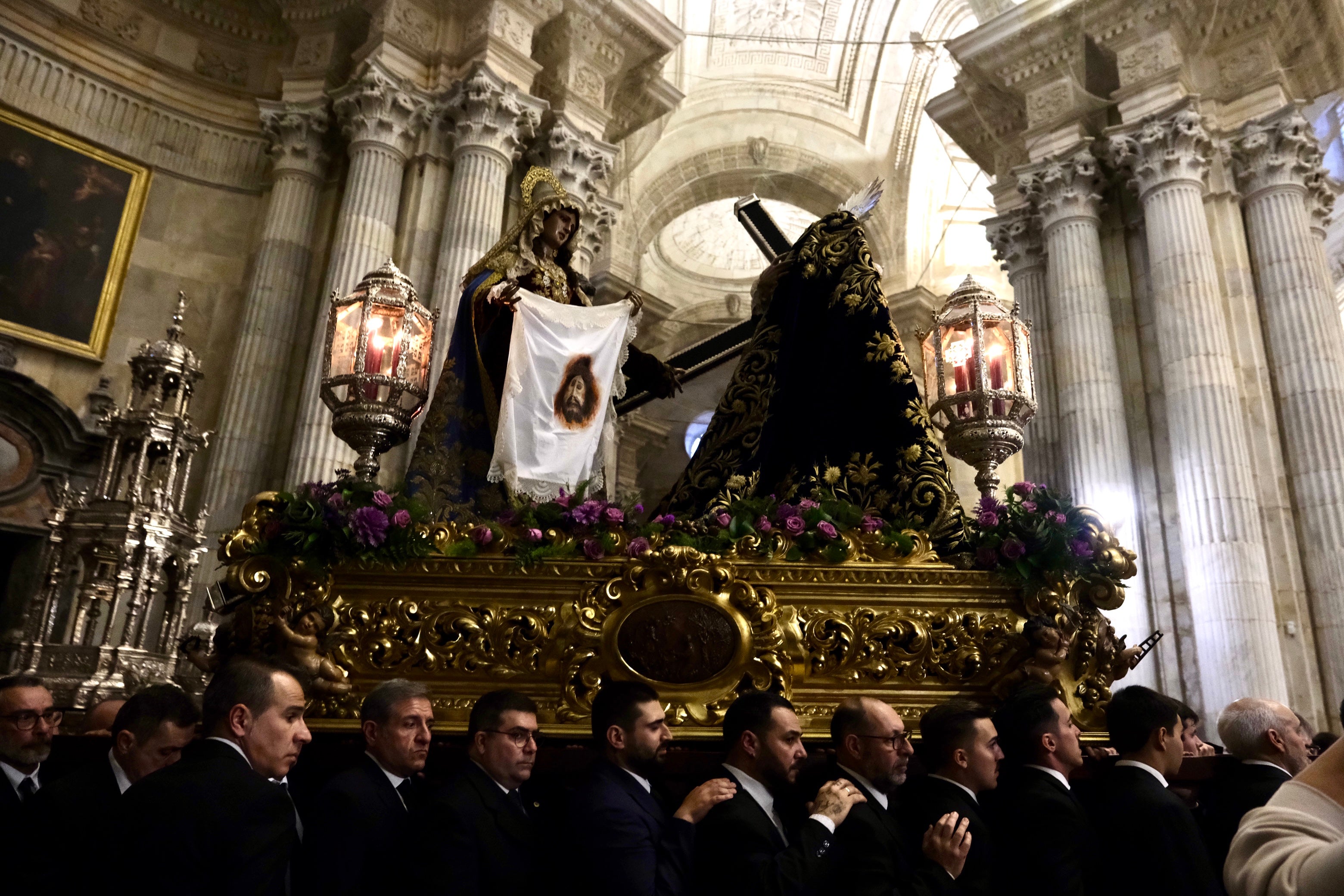 Las imágenes del Vía Crucis