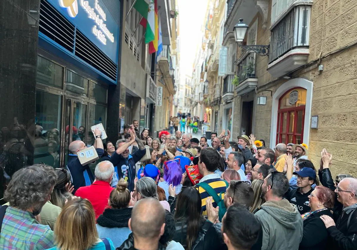 Ambiente en las calles de Cádiz durante el pasado fin de semana de Carnaval