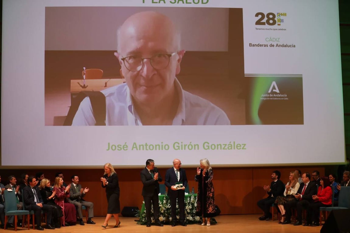 Fotos: Así ha sido la entrega de las Banderas de Andalucía 2024 en Cádiz