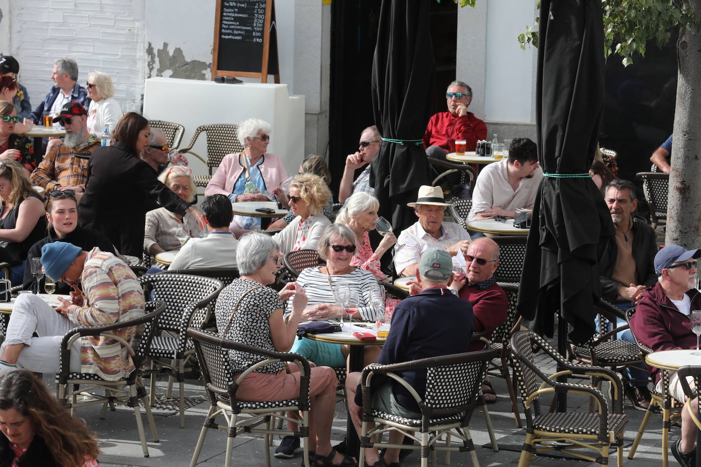 Fotos: Barbate se echa a la calle