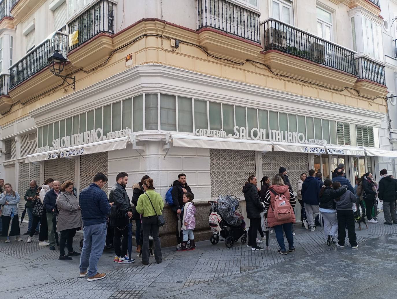 Fotos: Topolinos gratis para empezar la temporada en Cádiz