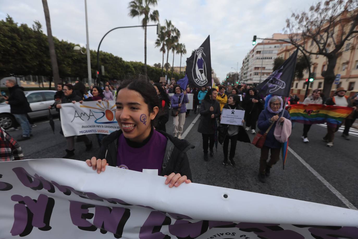 Fotos: Así ha sido la jornada feminista en Cádiz