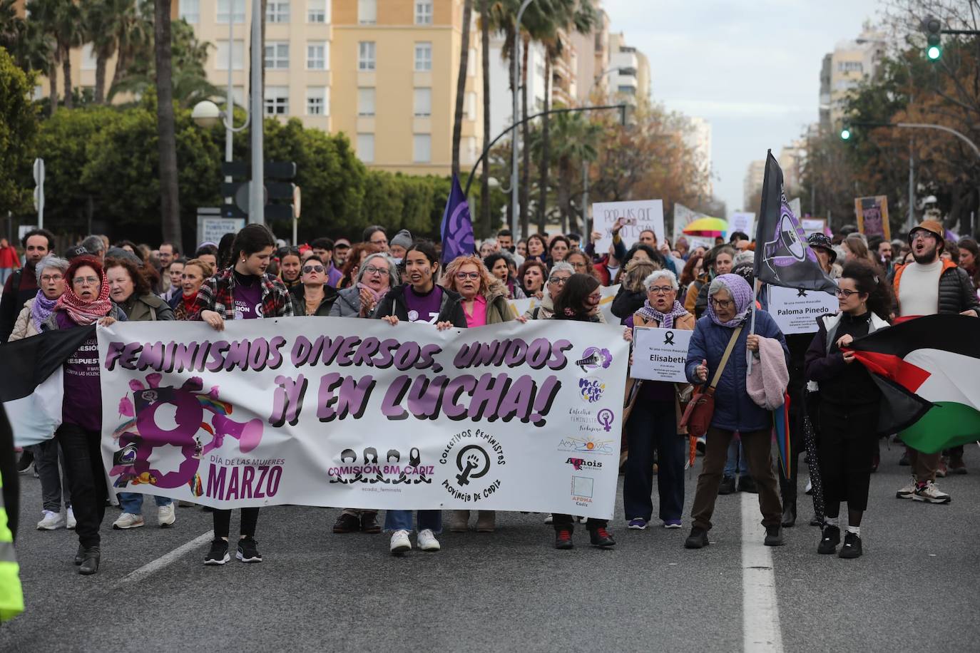 Fotos: Así ha sido la jornada feminista en Cádiz
