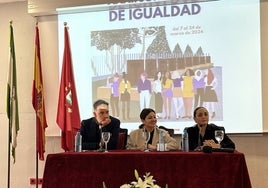 La ministra Sira Rego presenta las XXXII Jornadas de Igualdad de Trebujena