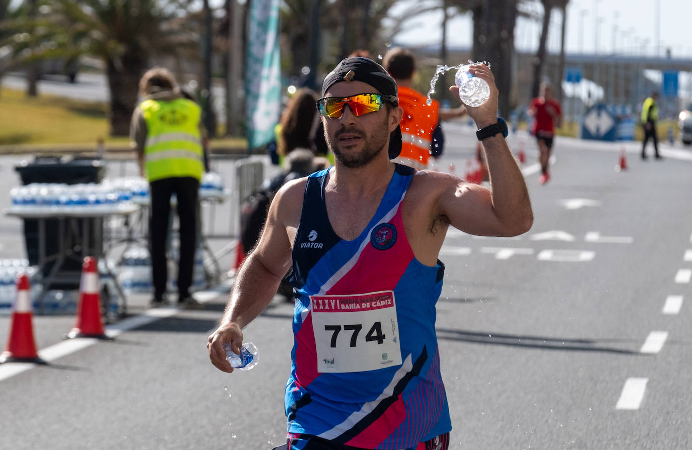 Las imágenes de la Media Maratón Bahía de Cádiz 2024