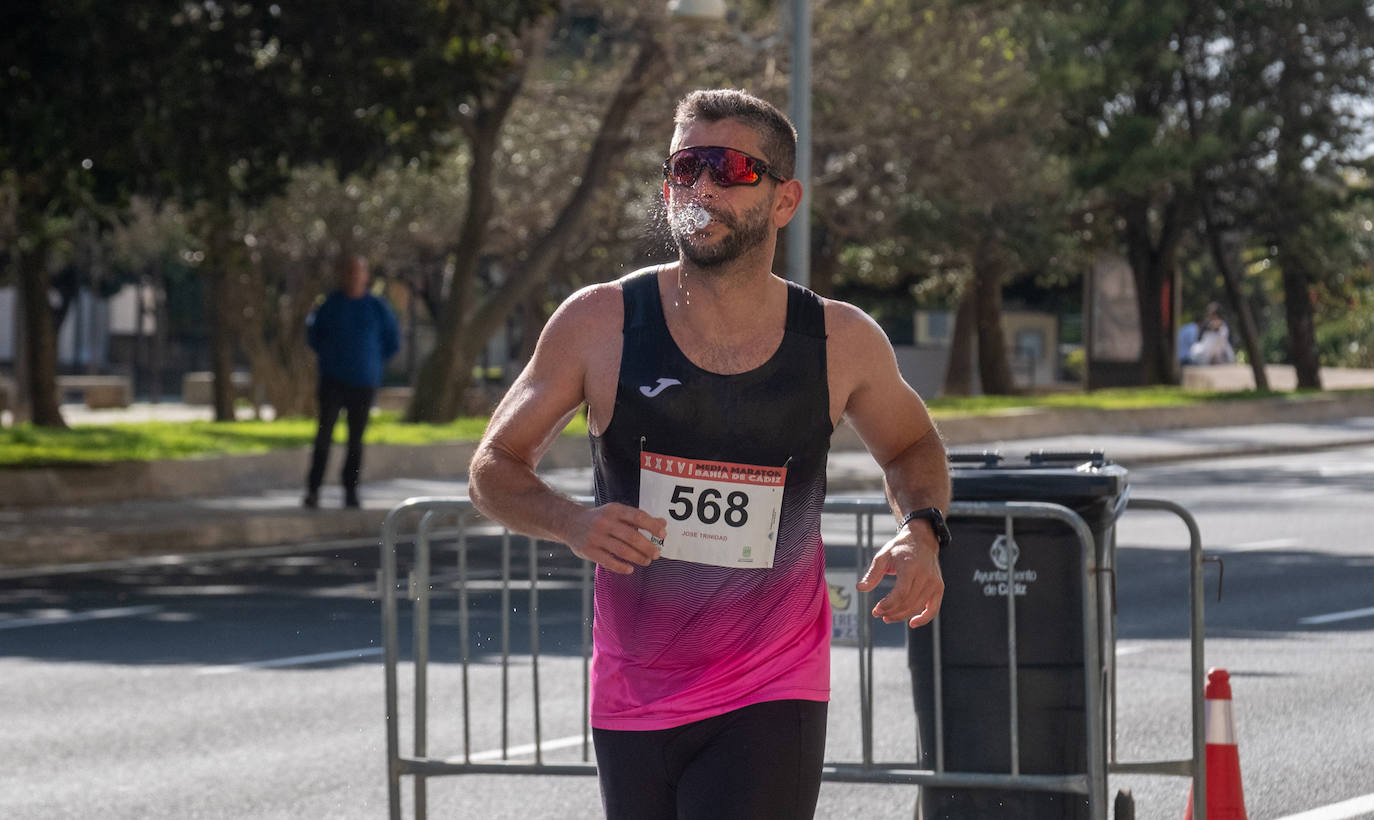 Las imágenes de la Media Maratón Bahía de Cádiz 2024