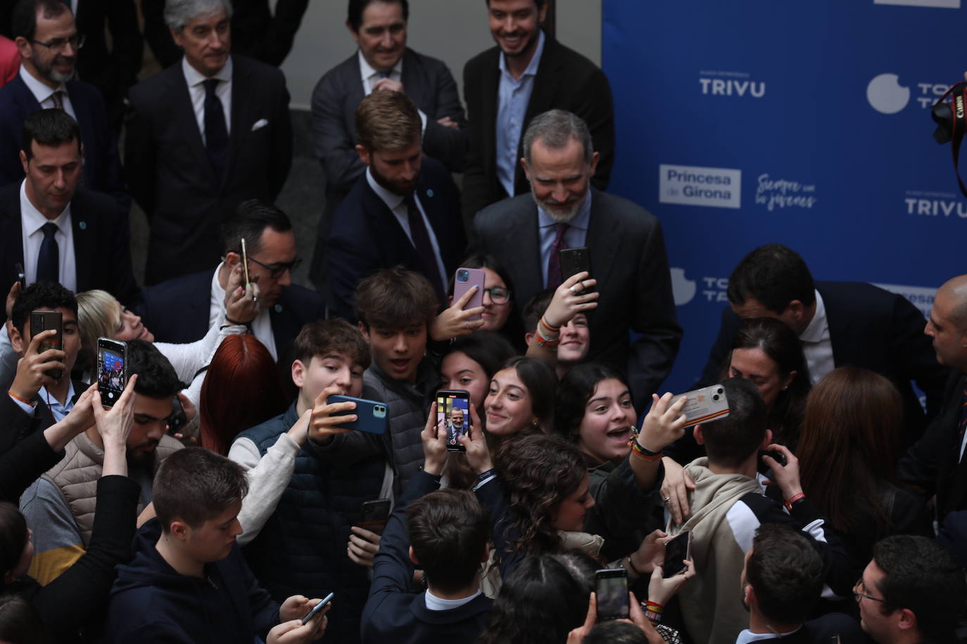 Fotos: El Rey visita Cádiz con motivo del Premio Princesa de Girona