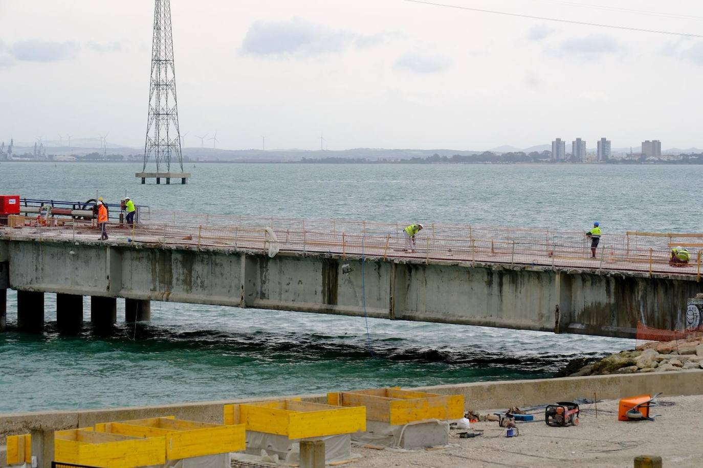 La evolución del Puente Carranza de Cádiz tras las obras, en fotos
