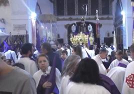 Jueves Santo en Cádiz, en directo: Afligidos se queda en casa y el Nazareno, sale