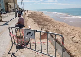 Aguas de Cádiz alerta de la situación «crítica y peligrosa» del colector de aguas pluviales de Santa María del Mar