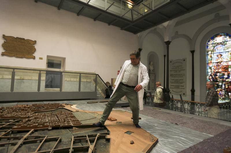 Fotos: Así está siendo la restauración de la Maqueta de Cádiz