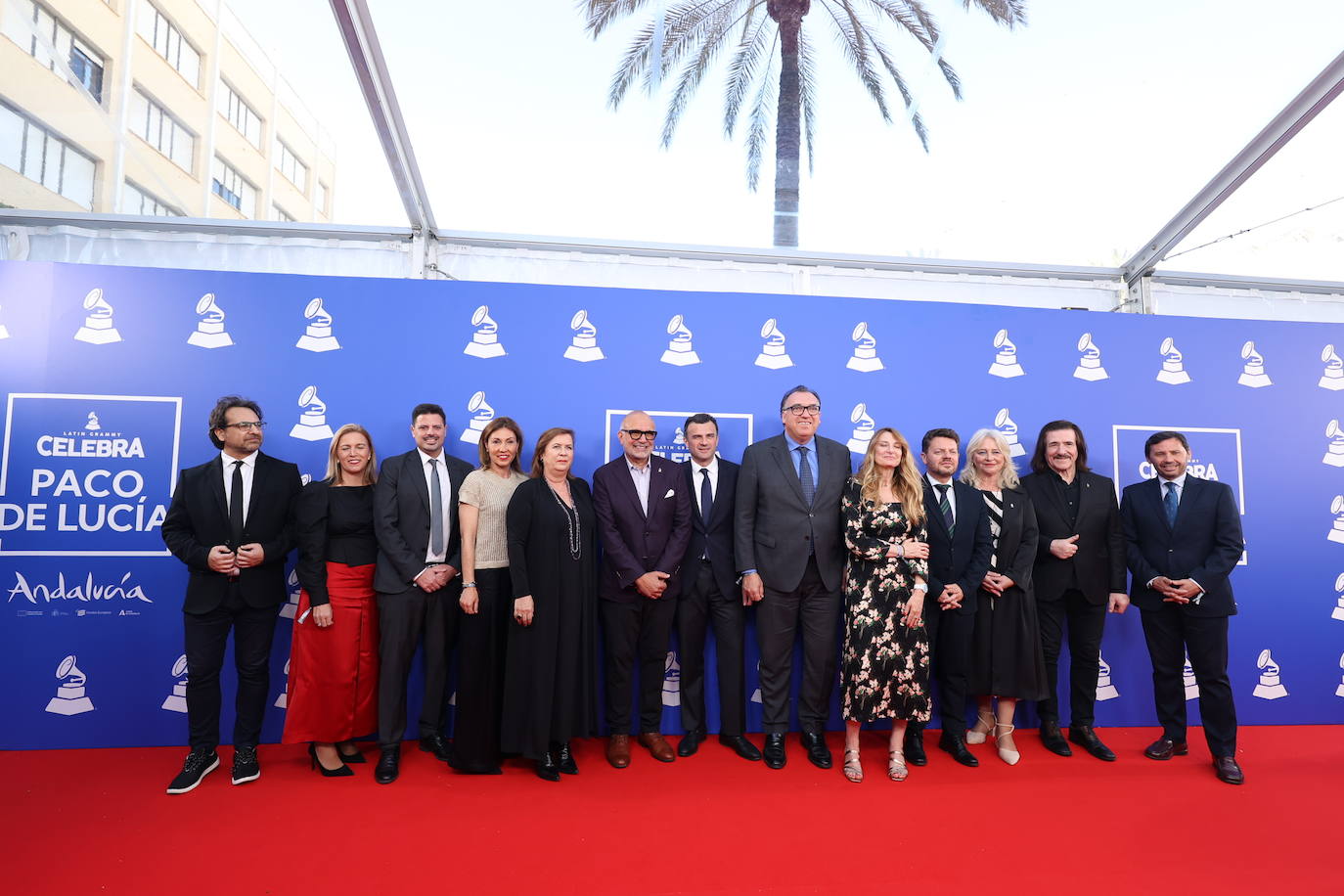 Fotos: la alfombra roja en el concierto homenaje de los Latin Grammy a Paco de Lucía